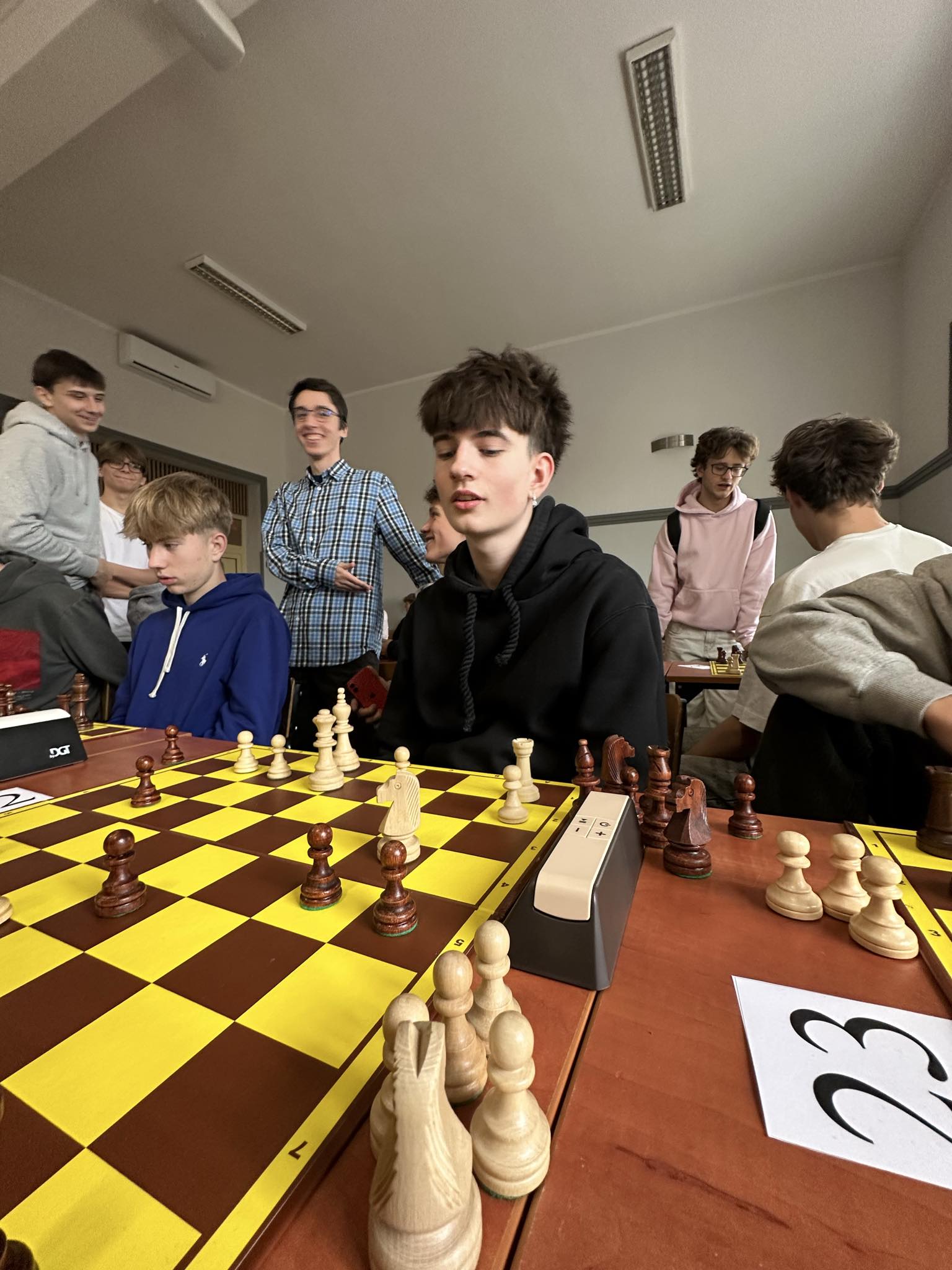 Messenger_creation_FCE3B4FF-BF33-4005-857B-071425EAC487 (1)