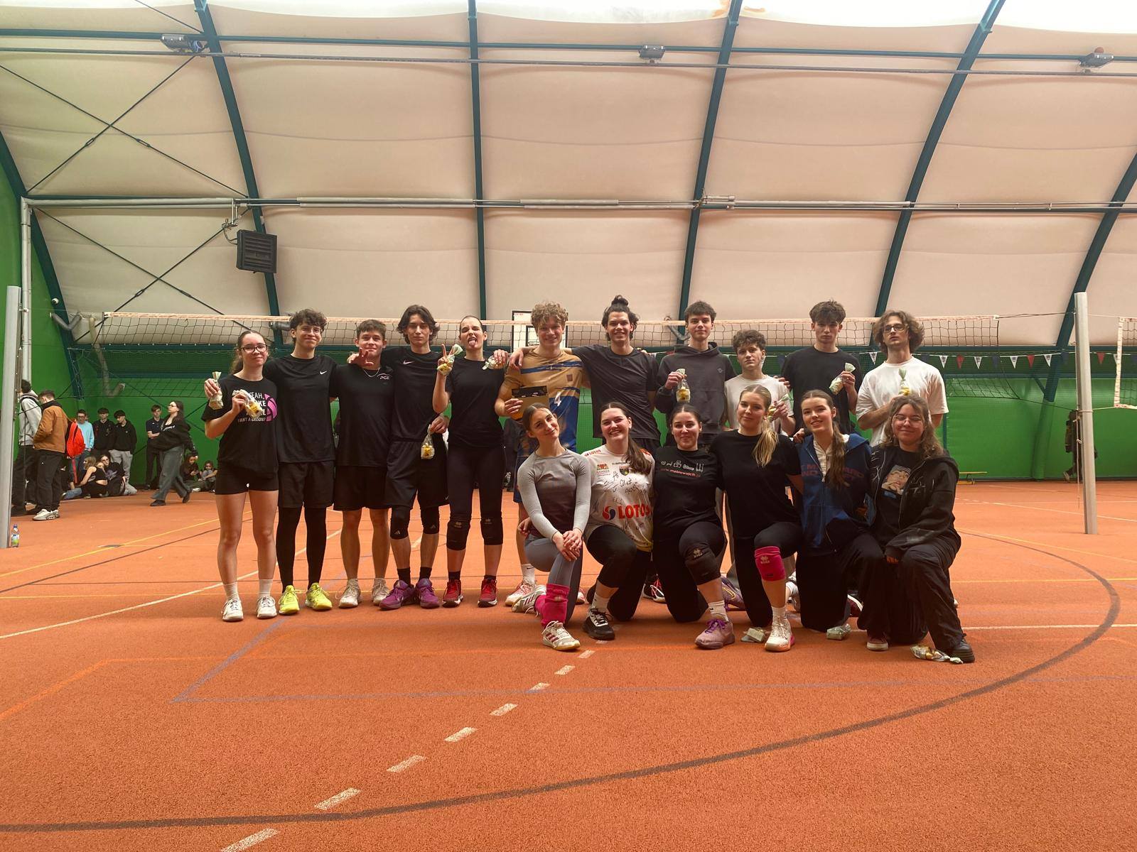 660409892_1583578360443758_8092550681862000868_n